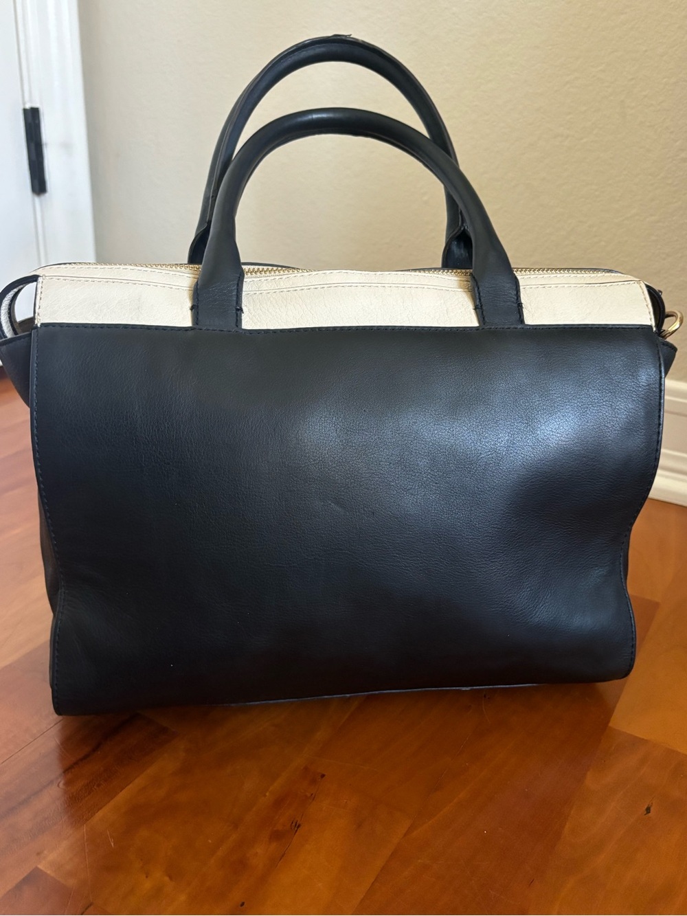 kate spade Black and Cream Leather Satchel with Bow Detail - Picture 15 of 16